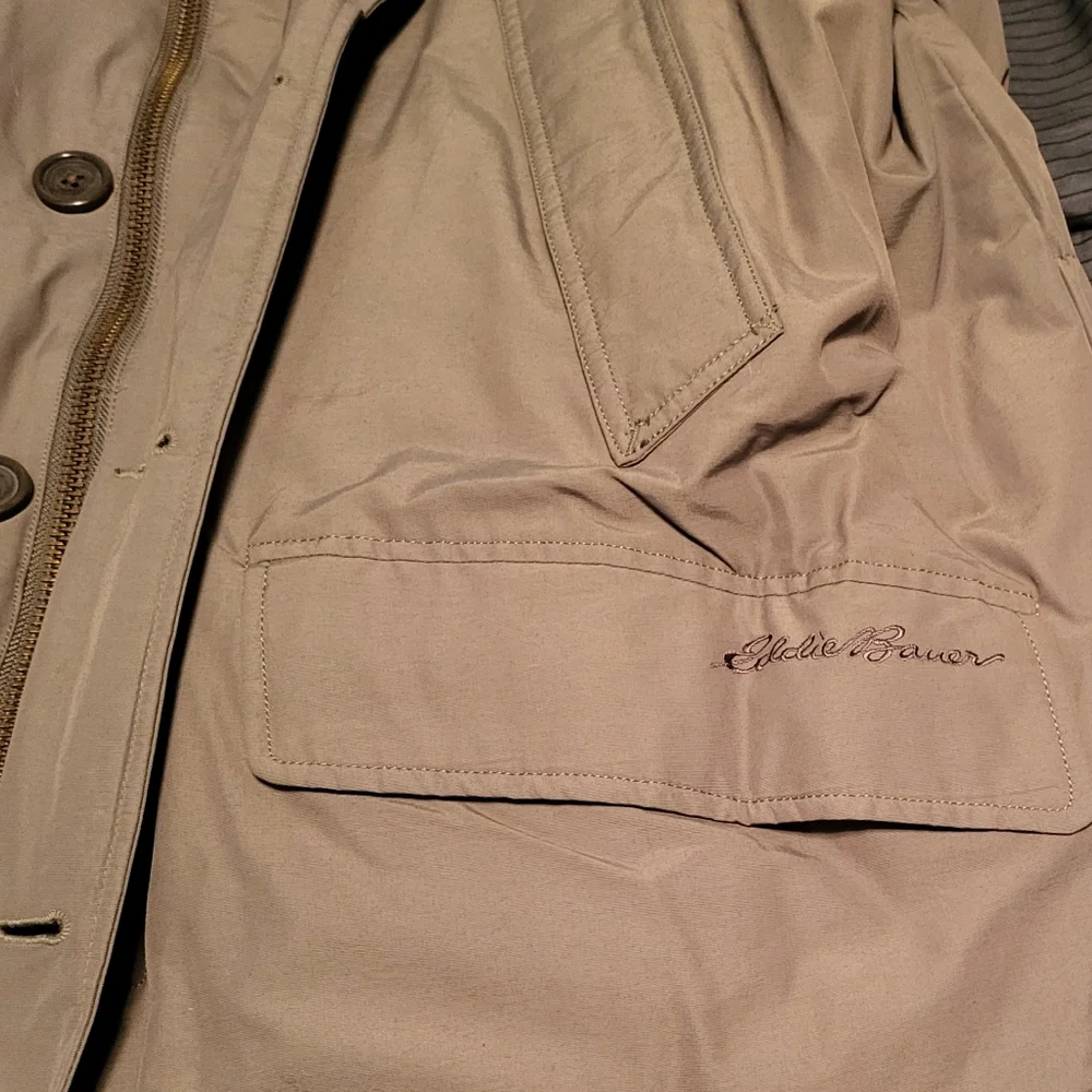 Coat - Picture 2 of 10
